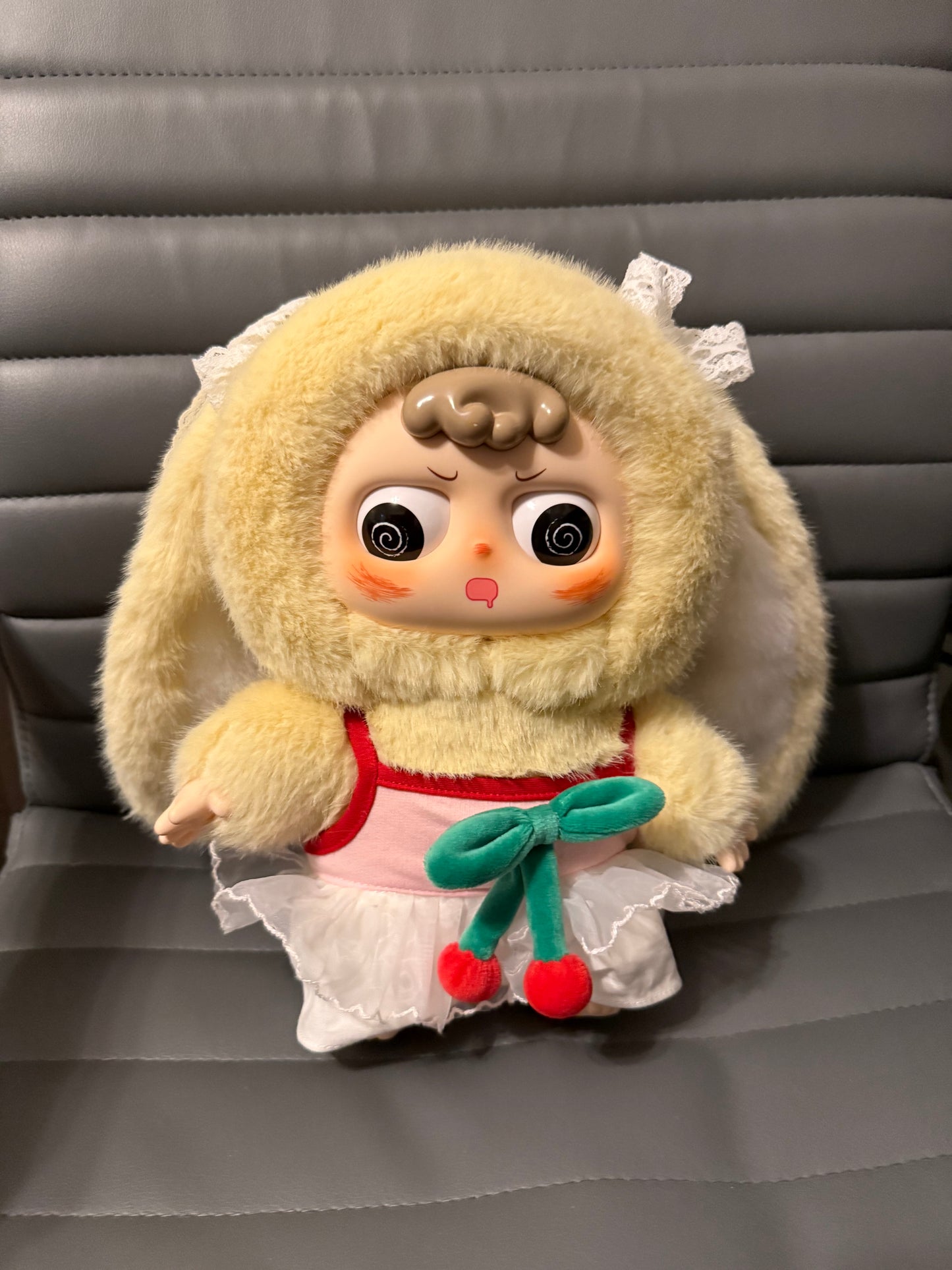Plush Dolls & Figures