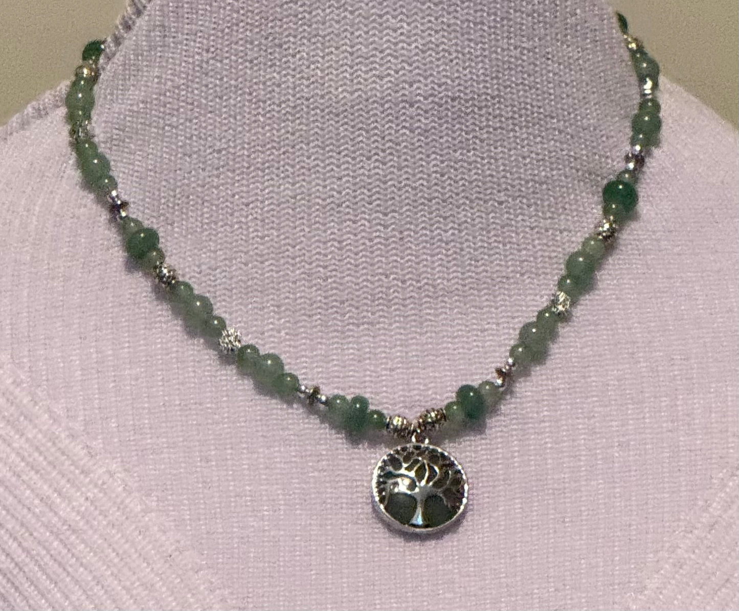 Women’s Necklaces