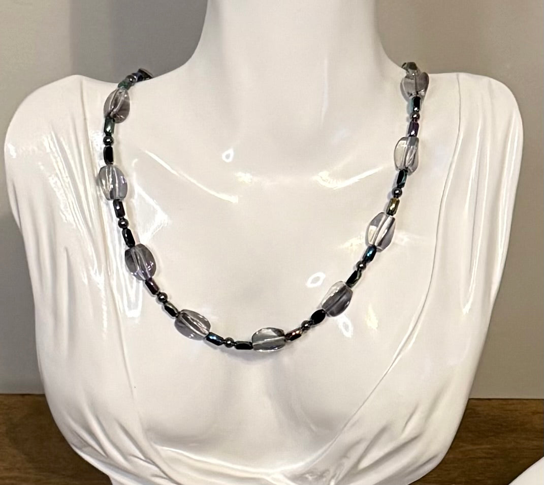 Women’s Necklaces